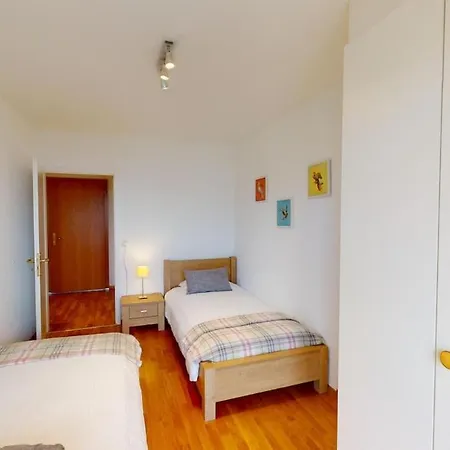Appartement 2-bedroom, 2-bathroom Apartment, Parking & View - - Cd20-3f *